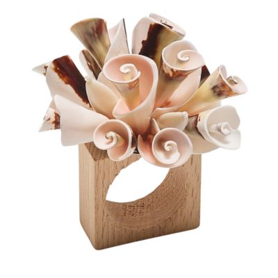 Kim Seybert - Seashell Burst Napkin Ring in Ivory and Natural