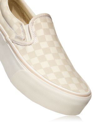 Women&#39;s Classic Slip On Platform Sneakers