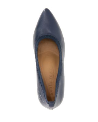 Women's Dionne Pointed Toe Slip On Pumps