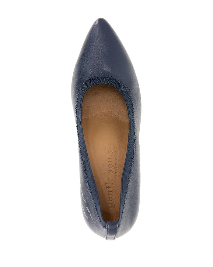 GENTLE SOULS BY KENNETH COLE GENTLE SOULS BY KENNETH COLE WOMEN'S DIONNE POINTED TOE SLIP ON PUMPS 