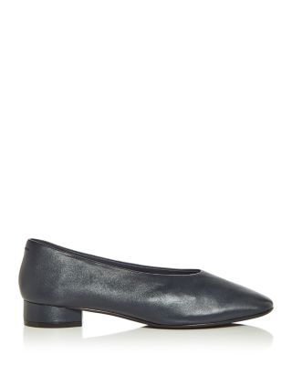 Women's Trustee Round Toe Flats