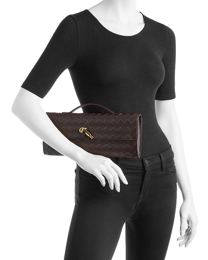 BOTTEGA VENETA ANDIAMO INTRECCIATO LEATHER CLUTCH 
