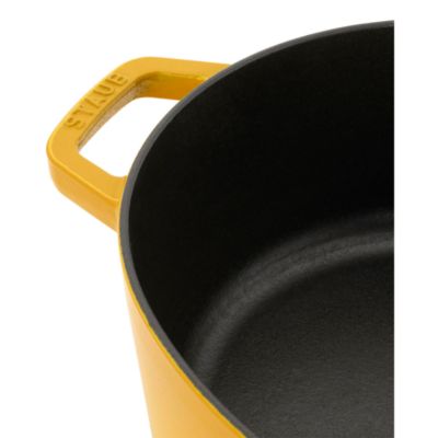 Cast Iron 6.25 Qt. Wide Oval Dutch Oven