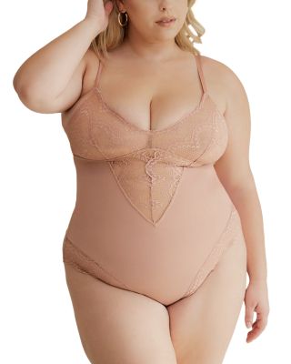 Sculpting Lace Shapewear Bodysuit