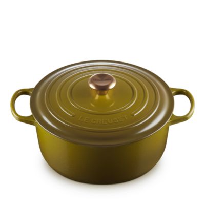 7.25-Quart Signature Round Dutch Oven