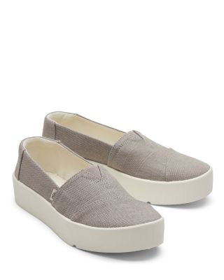 Women's Verona Slip On Sneakers