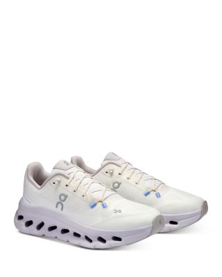 Women's Cloudtilt Low Top Sneakers