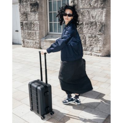 Ramverk Pro Carry On Luggage