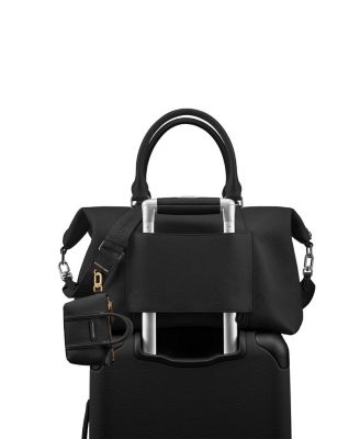 The SABREMOJI Weekender Charm