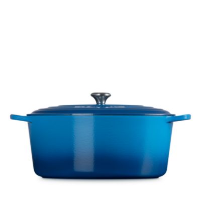 15.5-Quart Oval Dutch Oven