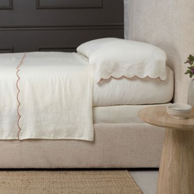 Kelly Linen Bedding Collection