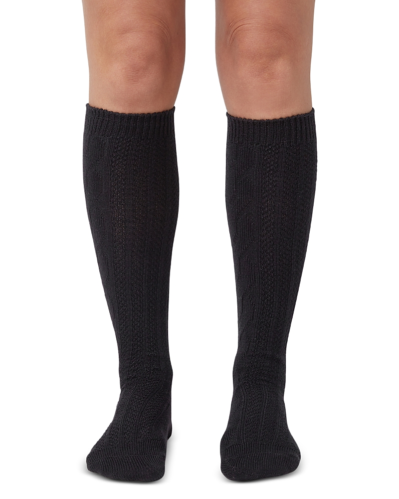 Hue Cable Knit Knee High Socks In Black