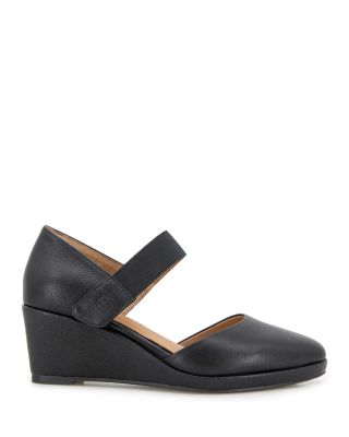 Women's Oriana Wedge Pumps