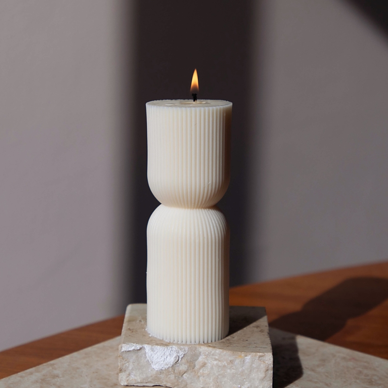 Éluwa Studio Joso Short Candle In Ivory