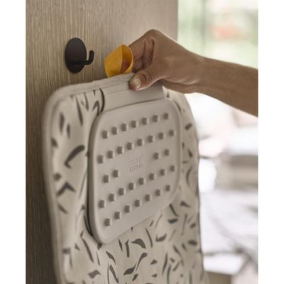 Swift Folding Iron And Steaming Mat