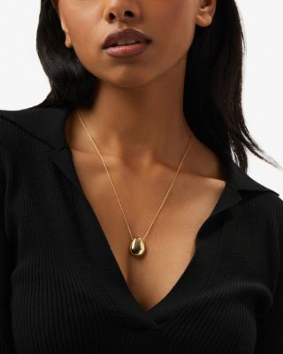 Gold Pendant Necklace - Pebble