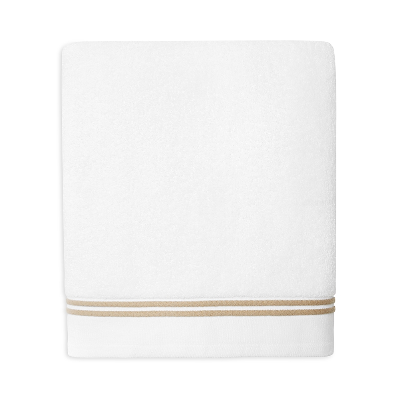 Sferra Aura Nuova Bath Sheet In White/ Sand