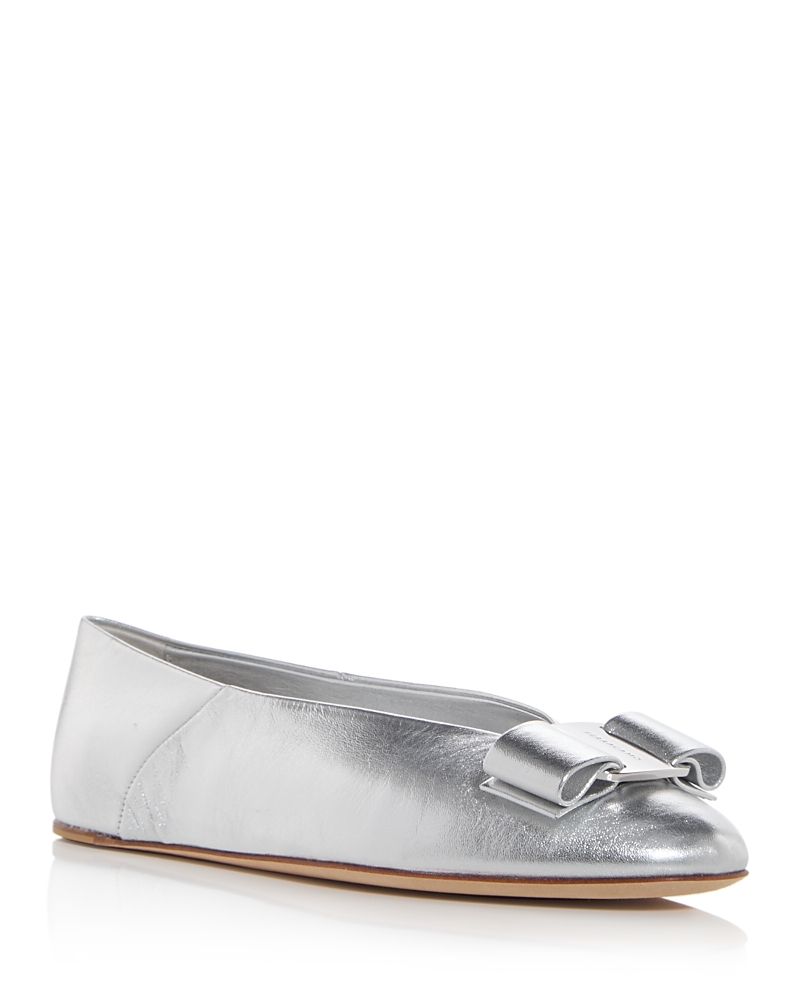 Ferragamo Vara Bow Ballet Flats In Silver