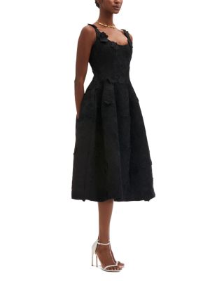 Sleeveless Scoop Neck Dress