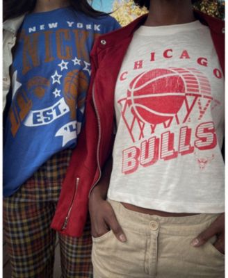  Women's NBA Chicago Bulls Short Sleeve Mock Neck Crop Tee