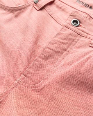 Gunn Straight Fit Jeans  