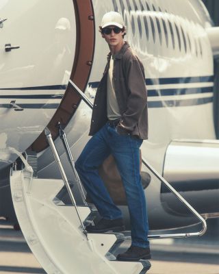 Modern Straight Fit Jeans in Placid