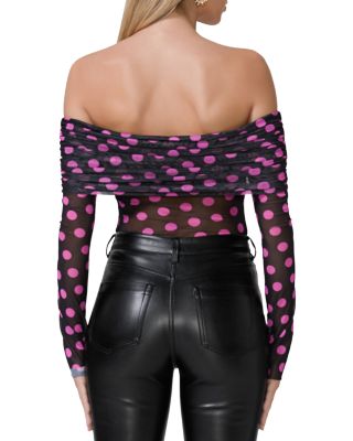 Lilith Off-the-Shoulder Top