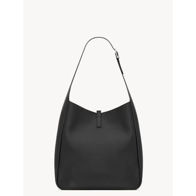 Le 5 &Agrave; 7 Supple Large Shoulder Hobo Bag in Smooth Leather