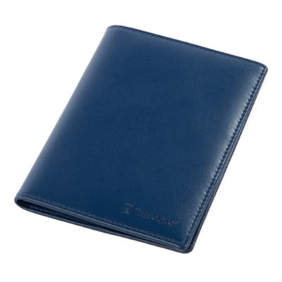 Gift with any $300 Travelpro purchase!