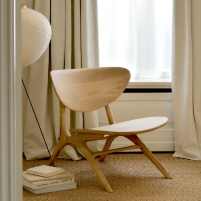 Eye Lounge Chair, Light Wood Tone 