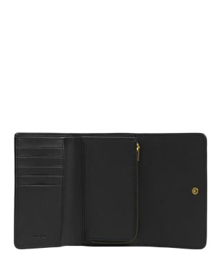 Essential Medium Flap Wallet
