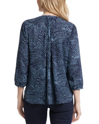 Three Quarter Sleeve Printed Pintucked Back Blouse