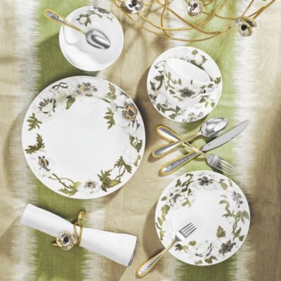 Michael Aram - Anemone 5 Piece Dinnerware Place Setting