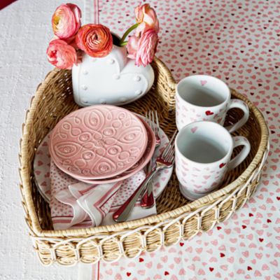 Provence Rattan 16" Heart Tray