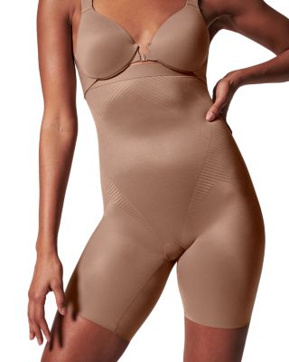 SPANXshape™ Invisible High-Waisted Mid-Thigh Short