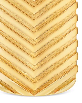 Men's Chevron Tag in 18K Yellow Gold, 27mm