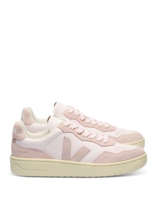 Women&#39;s V-90 Low Top Sneakers