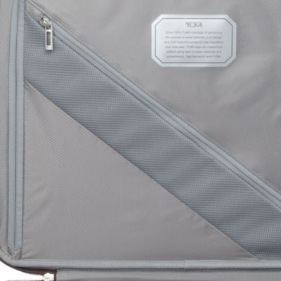19 Degree Lightweight Continental Carry On Bag