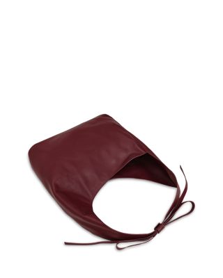 Medium Vittoria Leather Tote Bag