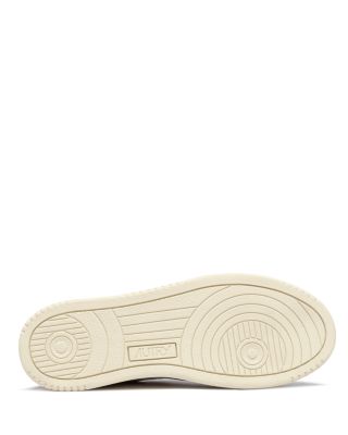 Men's Medalist Low Top Sneakers