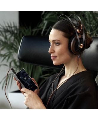 109 Pro Dynamic Open-Back Circumaural Headphones