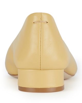 Women's Trustee Round Toe Flats