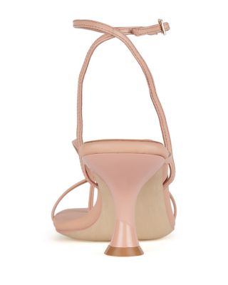 Women&#39;s Strappy Sandals