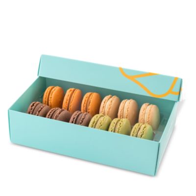 12 Piece Graffiti Edition Macarons