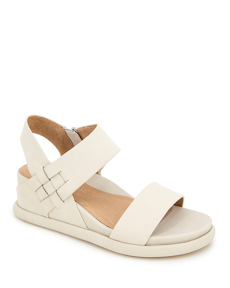 GENTLE SOULS BY KENNETH COLE GENTLE SOULS BY KENNETH COLE WOMEN'S JOLISA SANDALS