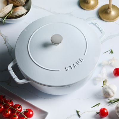 Enameled Cast Iron 5 Qt. Essential French Oven