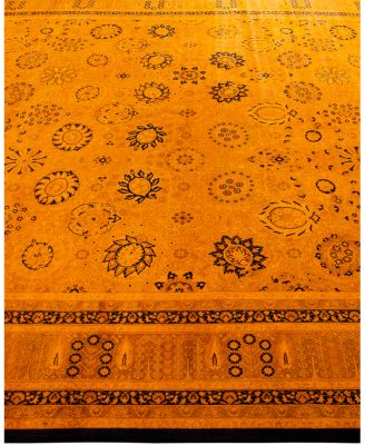 Bloomingdale's Fine Vibrance M1380 Area Rug, 8'2" x 10'3"