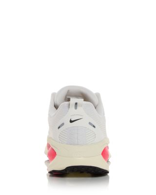 Men&#39;s Vomero 18 Sneakers