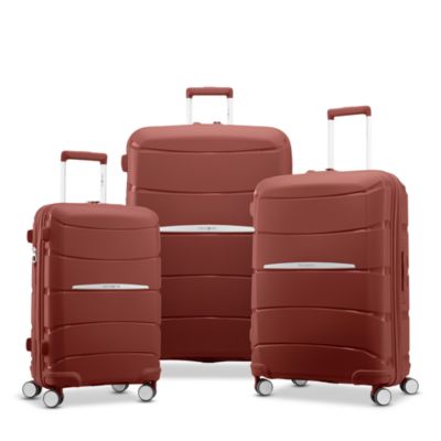 Outline Pro Carry-On Spinner Suitcase