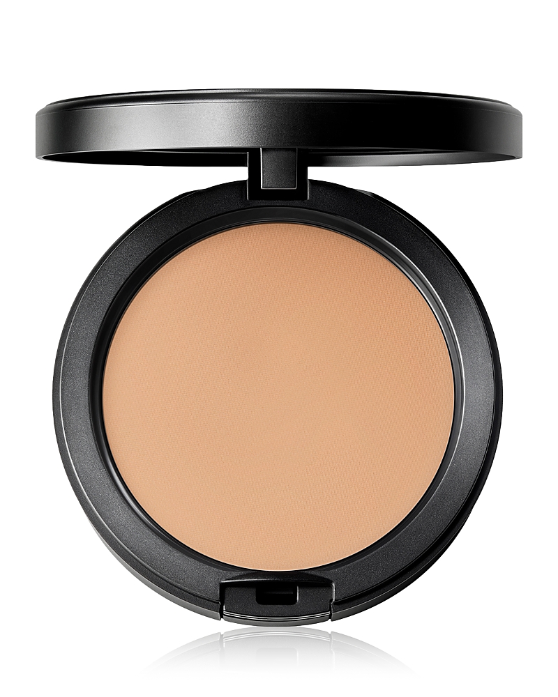 Mac Studio Fix Powder Plus Foundation In C.